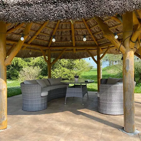 Dom Ogrodnika Casa de Campo